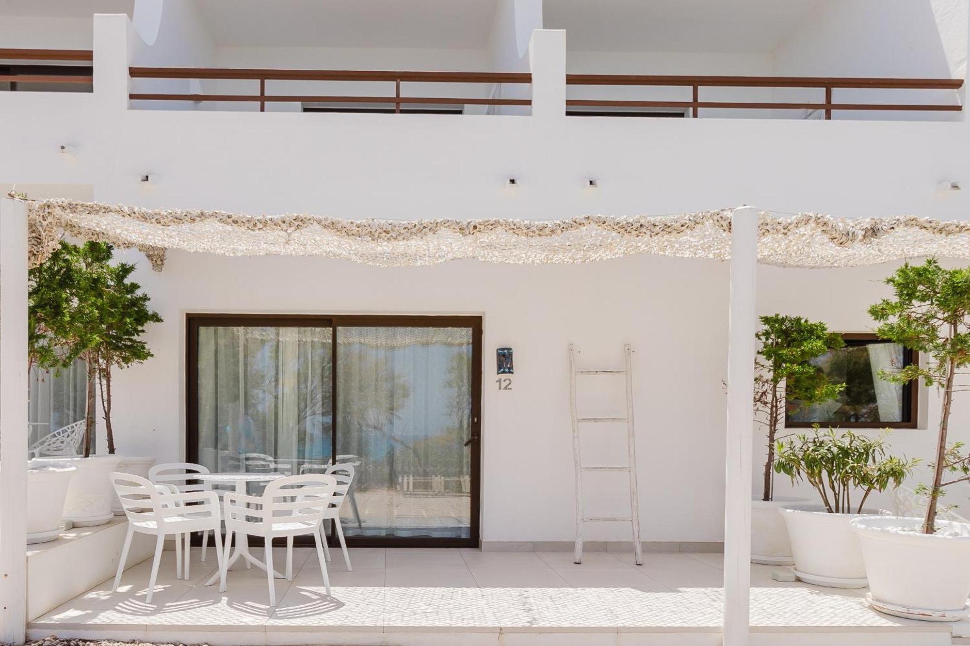 Gaviota - Emar Hotels Adults Only Es Calo  Exterior photo